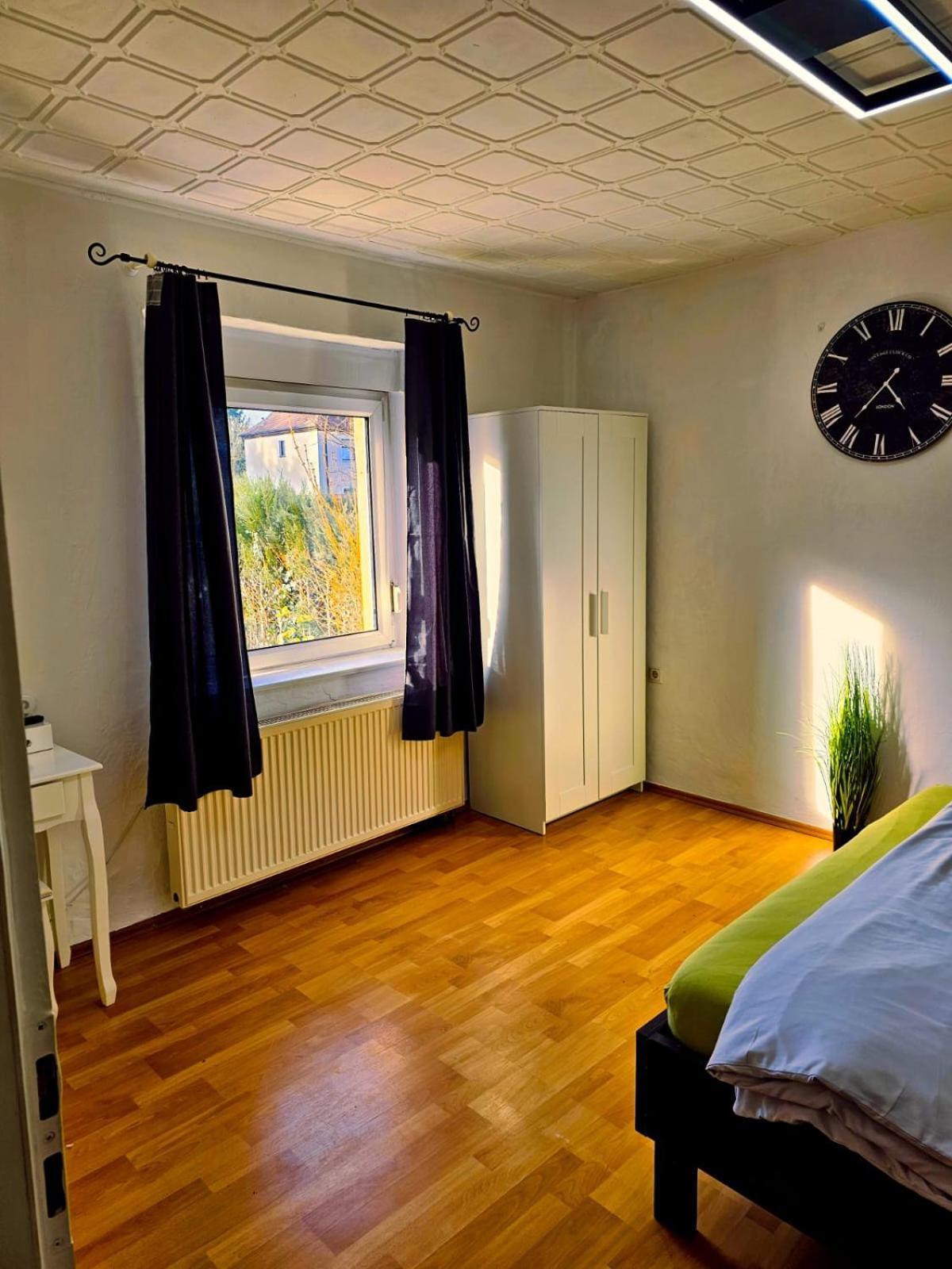 B&R Ferienhaus In Der Naehe Des Flughafens نورنبيرغ المظهر الخارجي الصورة
